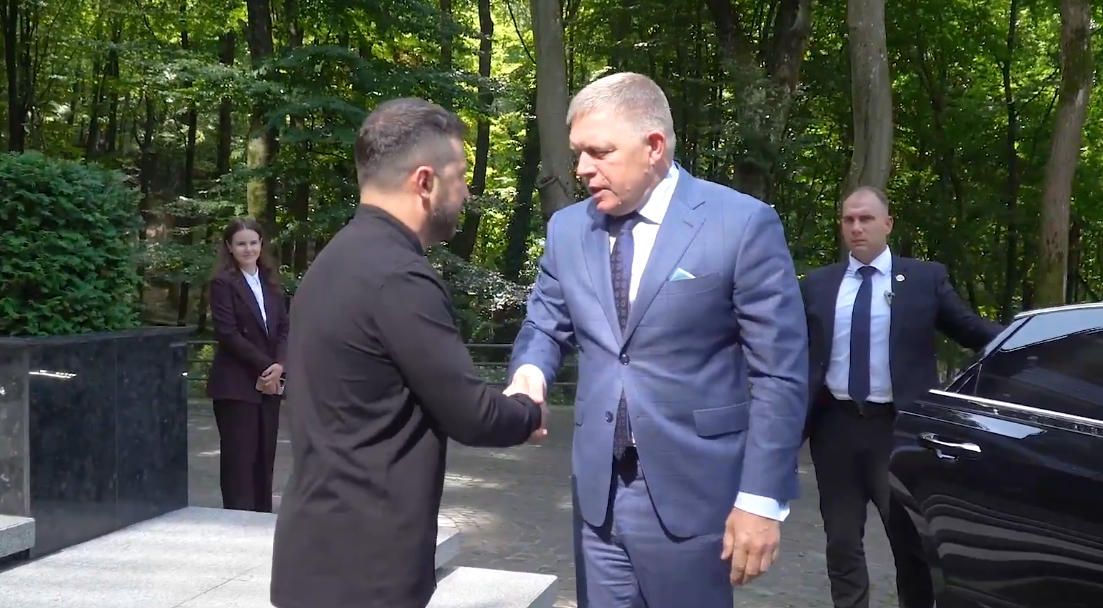 ვოლოდიმირ ზელენსკი - სლოვაკეთი ევროკავშირისკენ მიმავალ გზაზე უკრაინას მხარს უჭერს - სლოვაკეთი გვერდზე არ გადგება