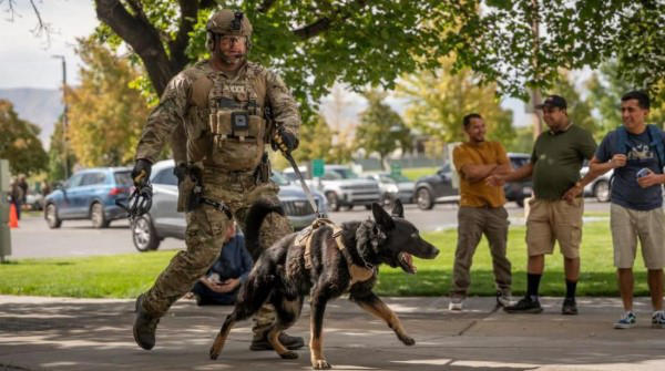 მედია - ჩარლი კირკის მკვლელობაში ეჭვმიტანილის ძებნა გრძელდება