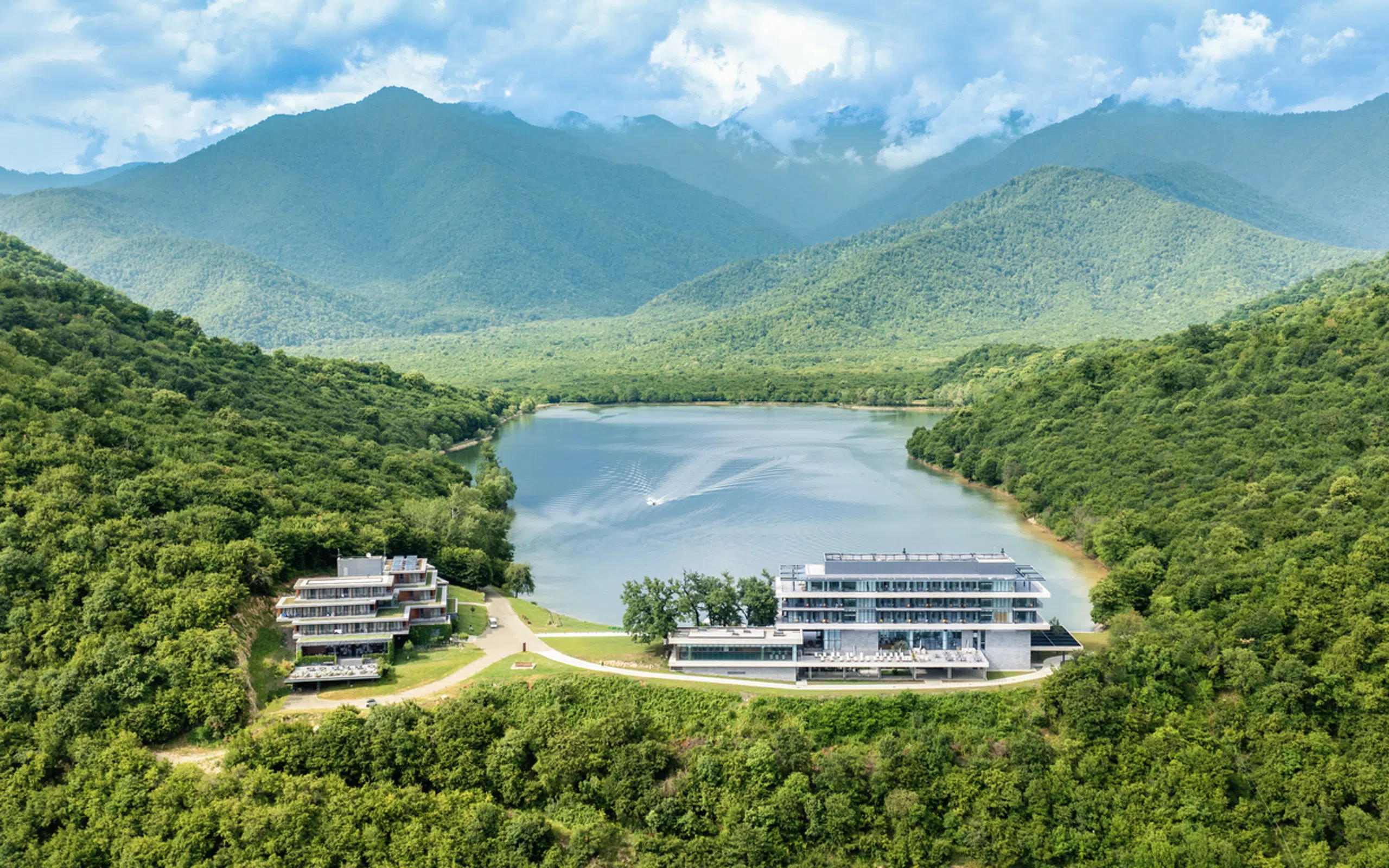 სასტუმროები კახეთში - რაც გამგზავრებამდე უნდა იცოდეთ - სასტუმროები კახეთში, რომლებიც ყველაზე მეტად ხიბლავს მოგზაურებს