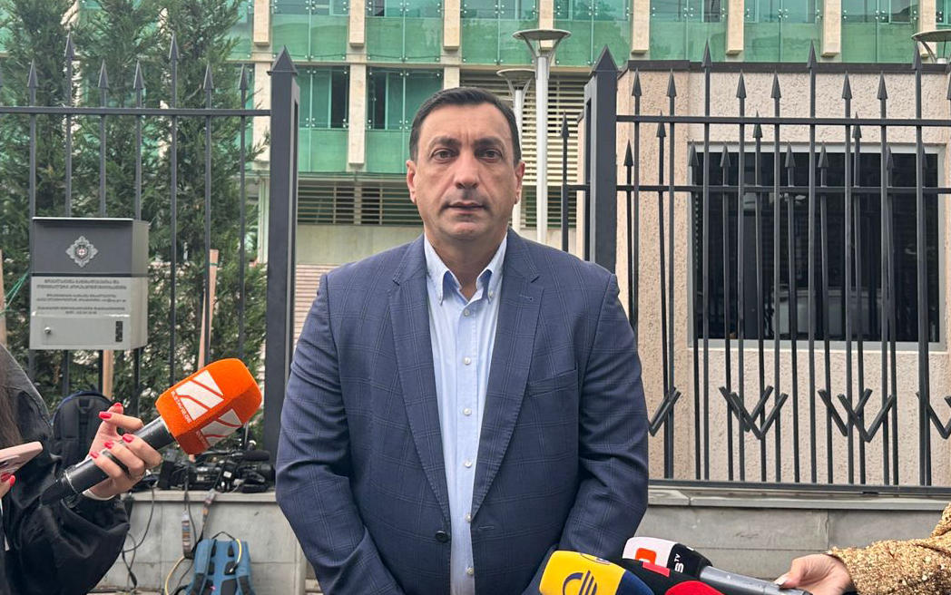 ლევან ბეჟაშვილი - არ უნდა დავპანიკდეთ - ლევან ხაბეიშვილმა შეძლო და ერთმა ადამიანმა დააშინა ივანიშვილის რეჟიმი, ასი ათასი ადამიანის ძალას შეუძლია საქართველოს ისტორია შეცვალოს, 4 ოქტომბრის პროტესტზე ყველა უნდა გამოვიდეთ