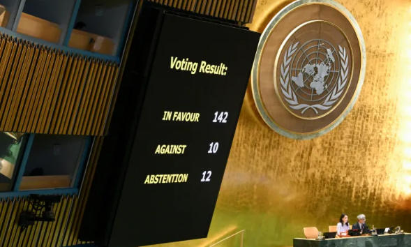 Reuters - გაერო-ს გენერალურმა ასამბლეამ ისრაელ-პალესტინის კონფლიქტის ორი სახელმწიფოს პრინციპით გადაწყვეტას მხარი დაუჭირა