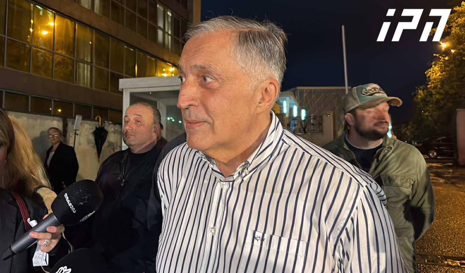 პაატა ბურჭულაძე - ლევან ხაბეიშვილს დიდი ხნით არ ვემშვიდობებით, 4 ოქტომბერს ვხვდებით ერთმანეთს, მშვიდობიანად ვატარებთ რევოლუციას თუ დამხობას, 5-ში დილით ყველა პოლიტპატიმარი გამოვა გარეთ