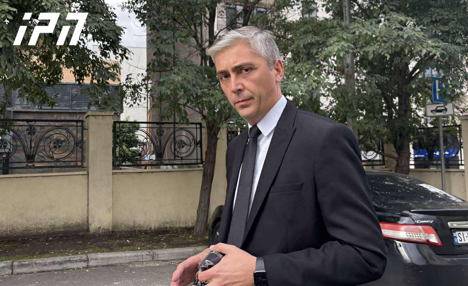 პროკურორი - თანამდებობიდან წასვლიდან ერთი წლის განმავლობაში პირს ვალდებულება აქვს, თავიდან  შეავსოს დეკლარაცია, შესაბამისად 2025 წლის მარტში ჯუანშერ ბურჭულაძეს შევსებული აქვს -  ესპანეთში შეიძინა უძრავი ქონება და ვალდებული იყო ეს აესახა, რაც არ მომხდარა