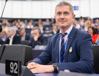 ევროპარლამენტარი დან ბარნა ელენე ხოშტარიას დაკავებაზე - ეს არის სასამართლო სისტემის აშკარა ბოროტად გამოყენება ოპოზიციის გასაჩუმებლად