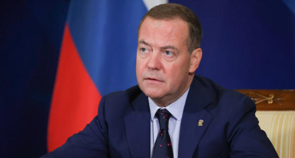 დიმიტრი მედვედევი - კიევისა და სხვა იდიოტების პროვოკაციული იდეის განხორციელება, ნატო-სთვის რუსული დრონების ჩამოგდების ნებართვის შესახებ, რუსეთთან ომს ნიშნავს