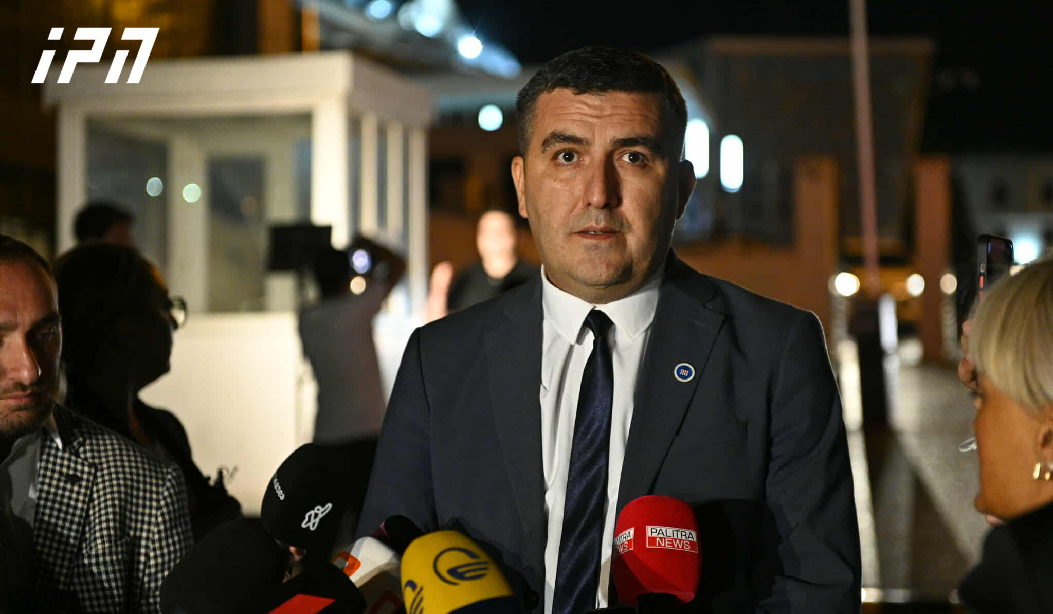 პროკურორი - მობილური ტელეფონის დათვალიერება ასე სწრაფად ვერ მოხდება იმიტომ, რომ დასანიშნია ექსპერტიზა