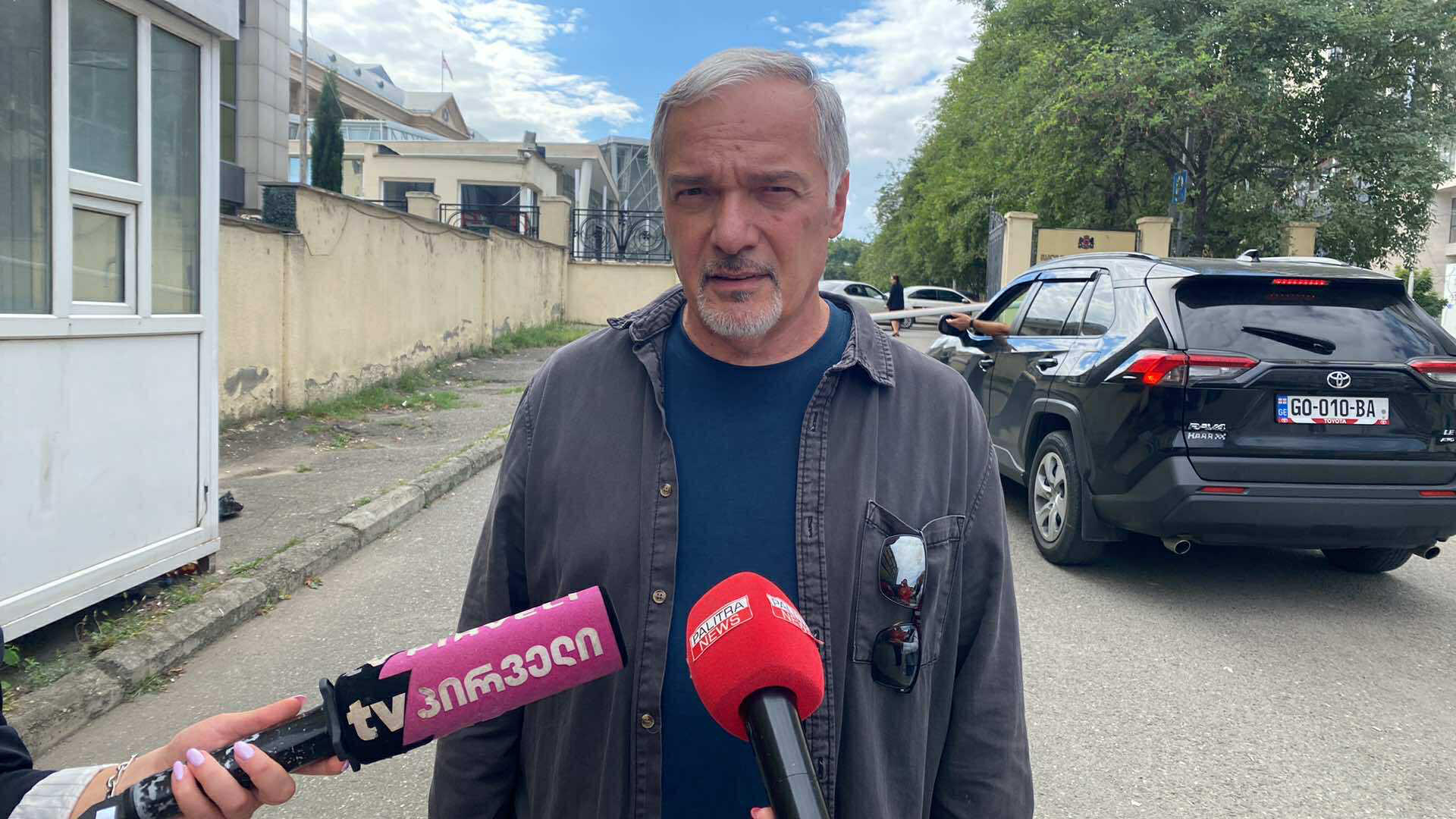 ეკა გიგაურის ადვოკატი - წარმოდგენა არ მაქვს, რა კითხვები ექნებათ, ჩვენ პასუხები ყველაფერზე გვაქვს - ჩვენი საქმიანობა არის საჯარო და კანონიერი