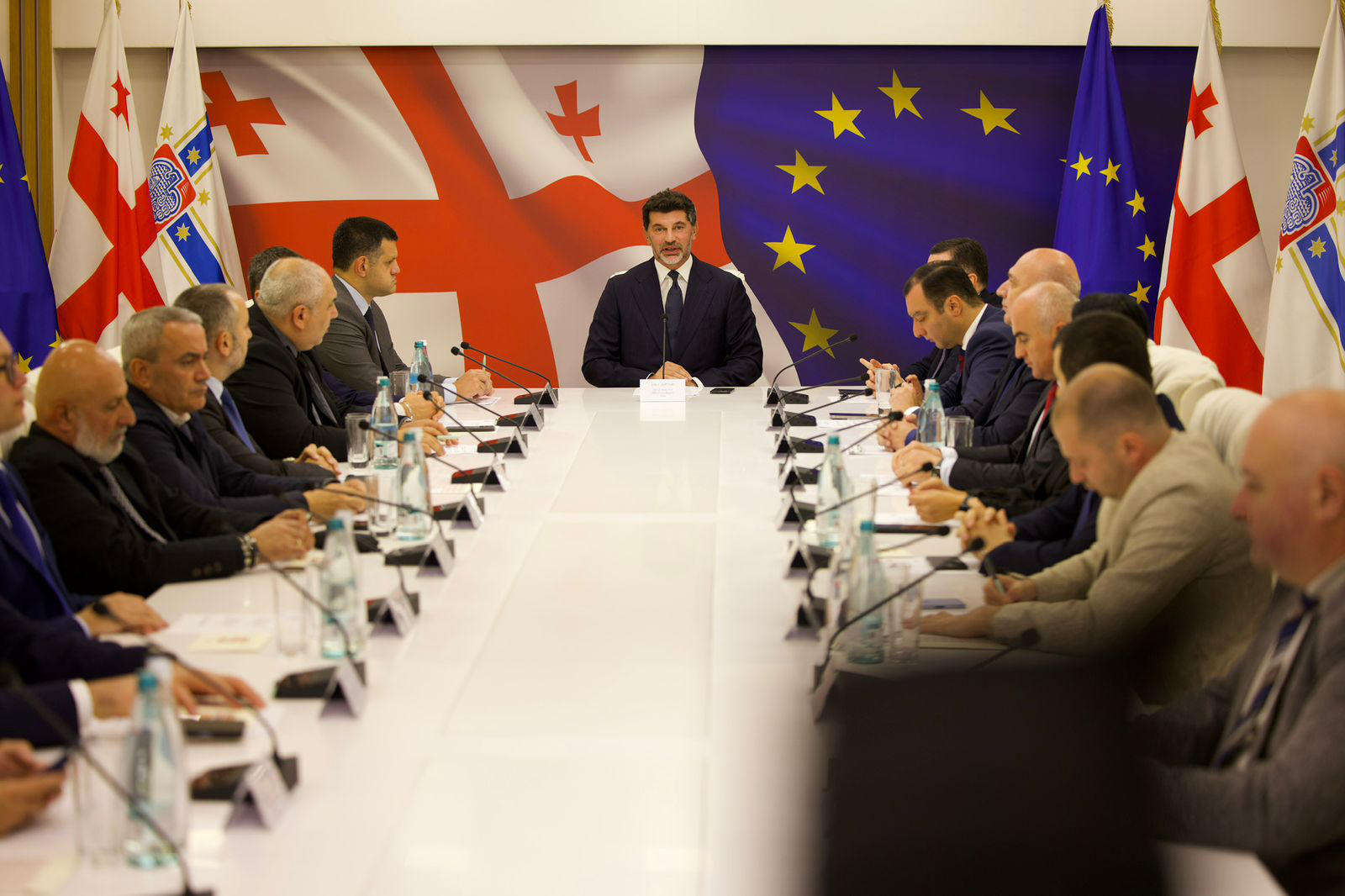 გლდანის რაიონში სანდრო ახმეტელის რეაბილიტირებული ქუჩა იხსნება