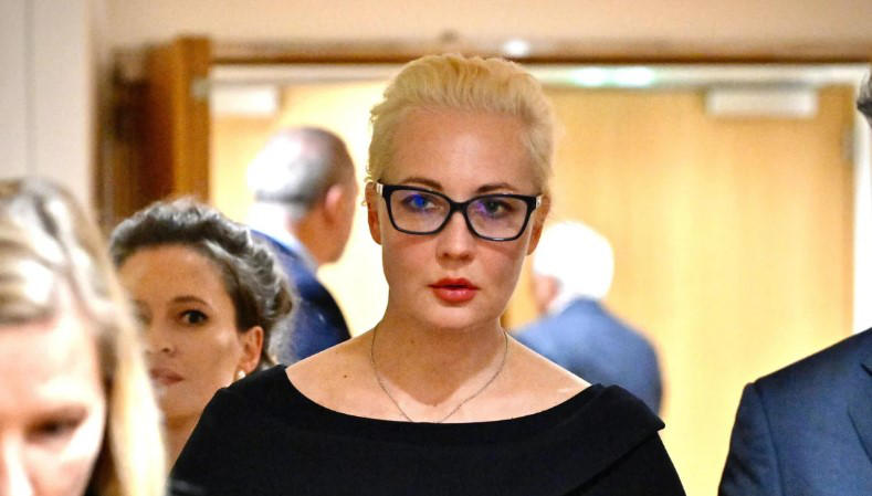 იულია ნავალნაია - ორი ქვეყნის ლაბორატორიების დასკვნით, ალექსეი მოკლეს, უფრო კონკრეტულად, მოწამლეს