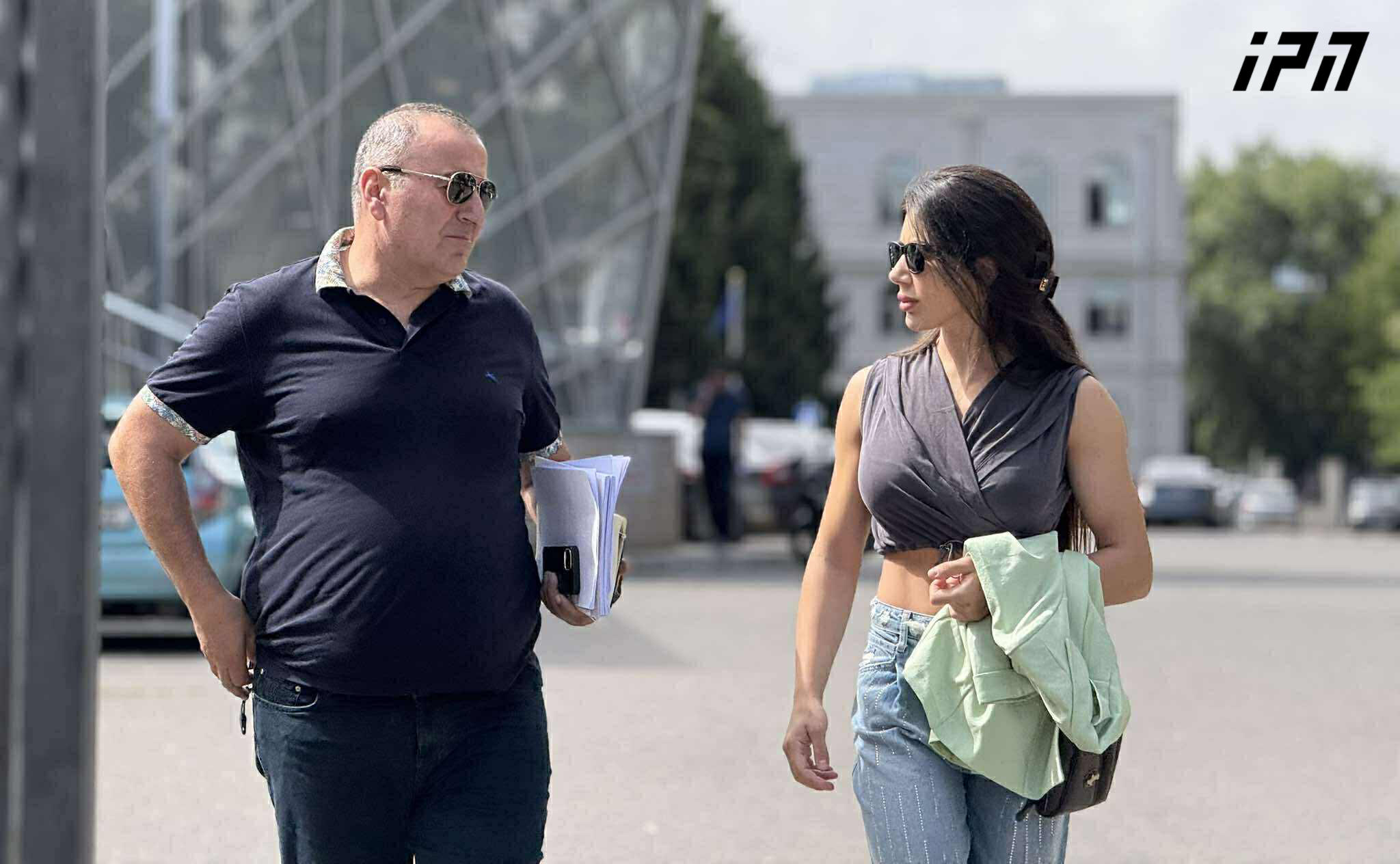 მოზარდის ოჯახი, რომელზე ძალადობასაც მკლავჭიდელ ხატია ვიბლიანს ედავებიან - ვერ ვგრძნობთ თავს დაცულად, დამნაშავე ცხოვრობს ახლოს და ნებისმიერ დროს შეიძლება გადაეყაროს ბავშვს