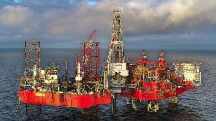 პოლონეთის სასაზღვრო სამსახური - ორმა რუსულმა საბრძოლო თვითმფრინავმა პოლონურ საბურღ პლატფორმას დაბალ სიმაღლეზე გადაუფრინა