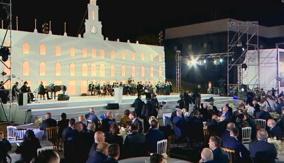 საპატიო თბილისელის წოდება 30 მოქალაქეს მიენიჭა