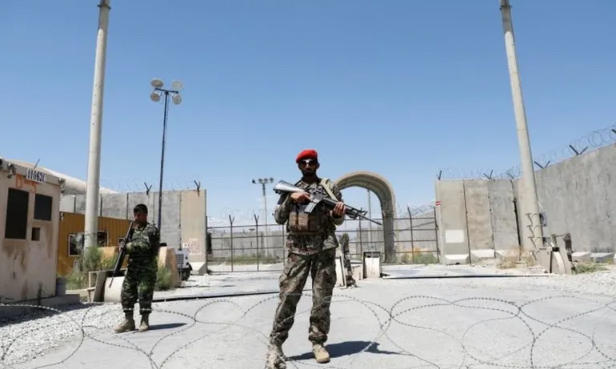 დონალდ ტრამპი აცხადებს, რომ თუ ავღანეთი ბაგრამის ავიაბაზას არ დააბრუნებს, „ცუდი რაღაცები“ მოხდება