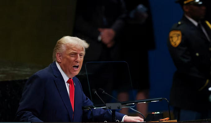 დონალდ ტრამპი - მე დავასრულე შვიდი ომი, გაეროს მხრიდან სატელეფონო ზარიც კი არ მიმიღია დახმარების შემოთავაზებით, მივიღე მხოლოდ ესკალატორი, რომელიც ასვლისას შუაში ჩერდებოდა - ცარიელი სიტყვები ომს ვერ წყვეტს