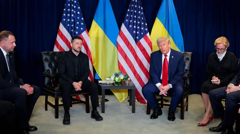 დონალდ ტრამპი - უდიდესი პროგრესია, რომ რუსეთის ეკონომიკა საშინელ მდგომარეობაშია, იშლება, უკრაინა ძალიან კარგად უმკლავდება დიდი არმიის შეჩერებას, რაც საოცარია - რუსეთი არ გამოიყურება გამორჩეულად