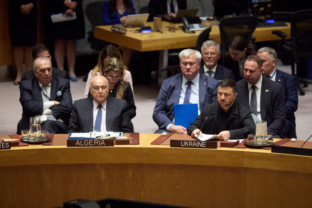 ვოლოდიმირ ზელენსკი - ჩინეთის გარეშე პუტინის რუსეთი არაფერია - ჩინეთს შეუძლია მოსკოვი აიძულოს, ომი შეაჩეროს