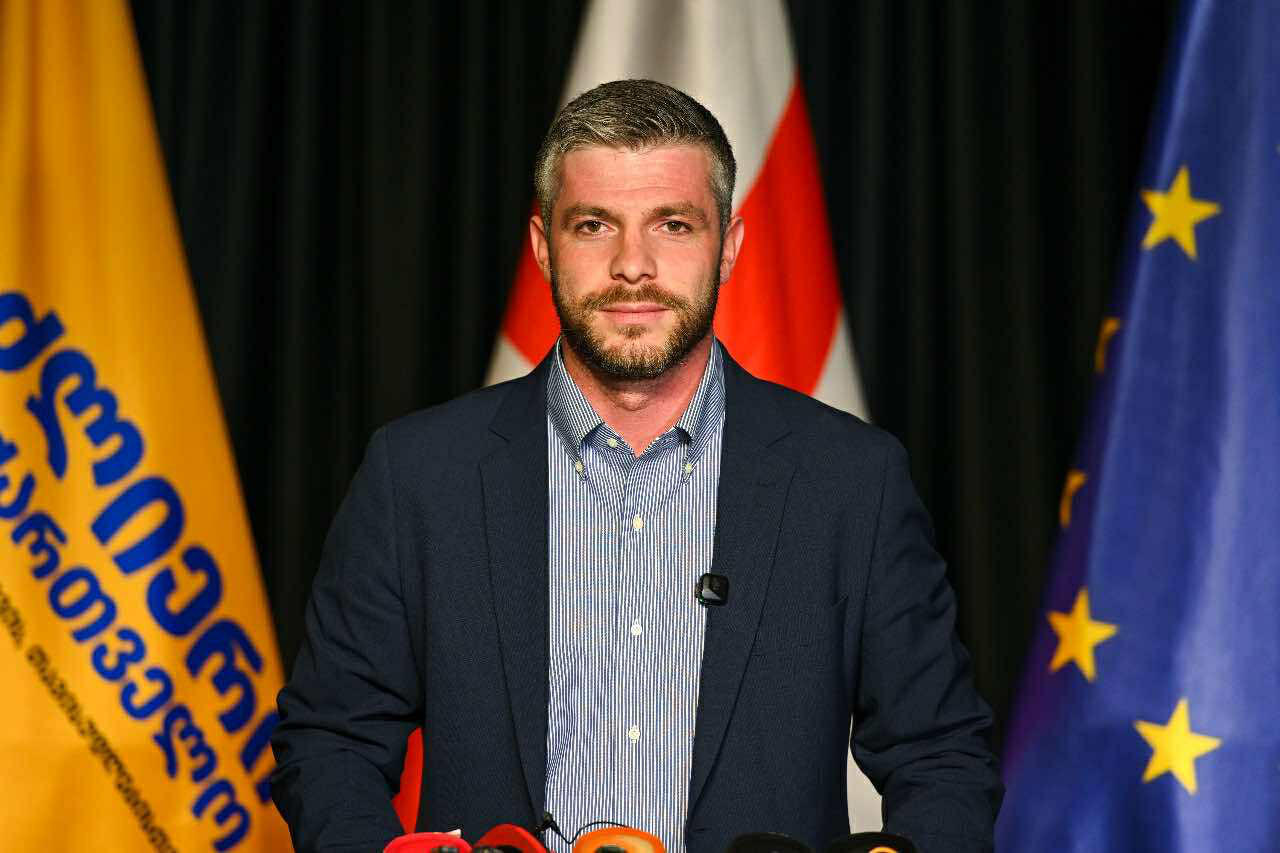 ირაკლი კუპრაძე - ირაკლი ღარიბაშვილს წინააღმდეგ გამოიყენებენ რბილ, თუ უფრო მკაცრ სანქციას, დამოკიდებულია, როგორ შეთანხმდებიან  შიდაძალადობრივ კინკლაობაში - ქვეყანას მართავს პოლიტიკური კორუფციონერების მთელი ჯგრო