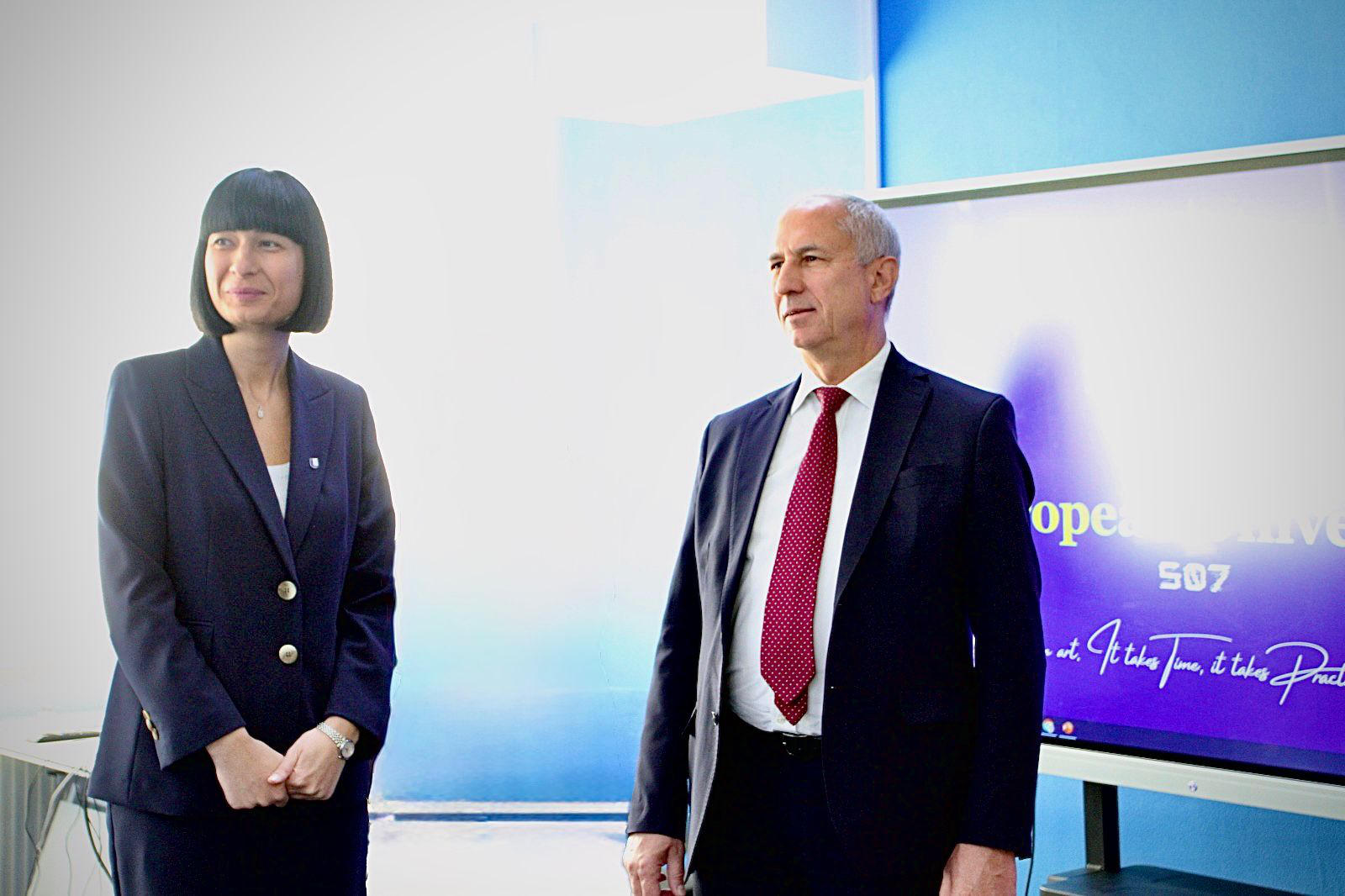 „ევროპის უნივერსიტეტის“ რექტორმა, ნინო ტალიაშვილმა, ბრეშას უნივერსიტეტის ემერიტუს რექტორს, UNIBS ფონდისა და GARR კონსორციუმის პრეზიდენტს, პროფესორ მაურიციო ტირას უმასპინძლა