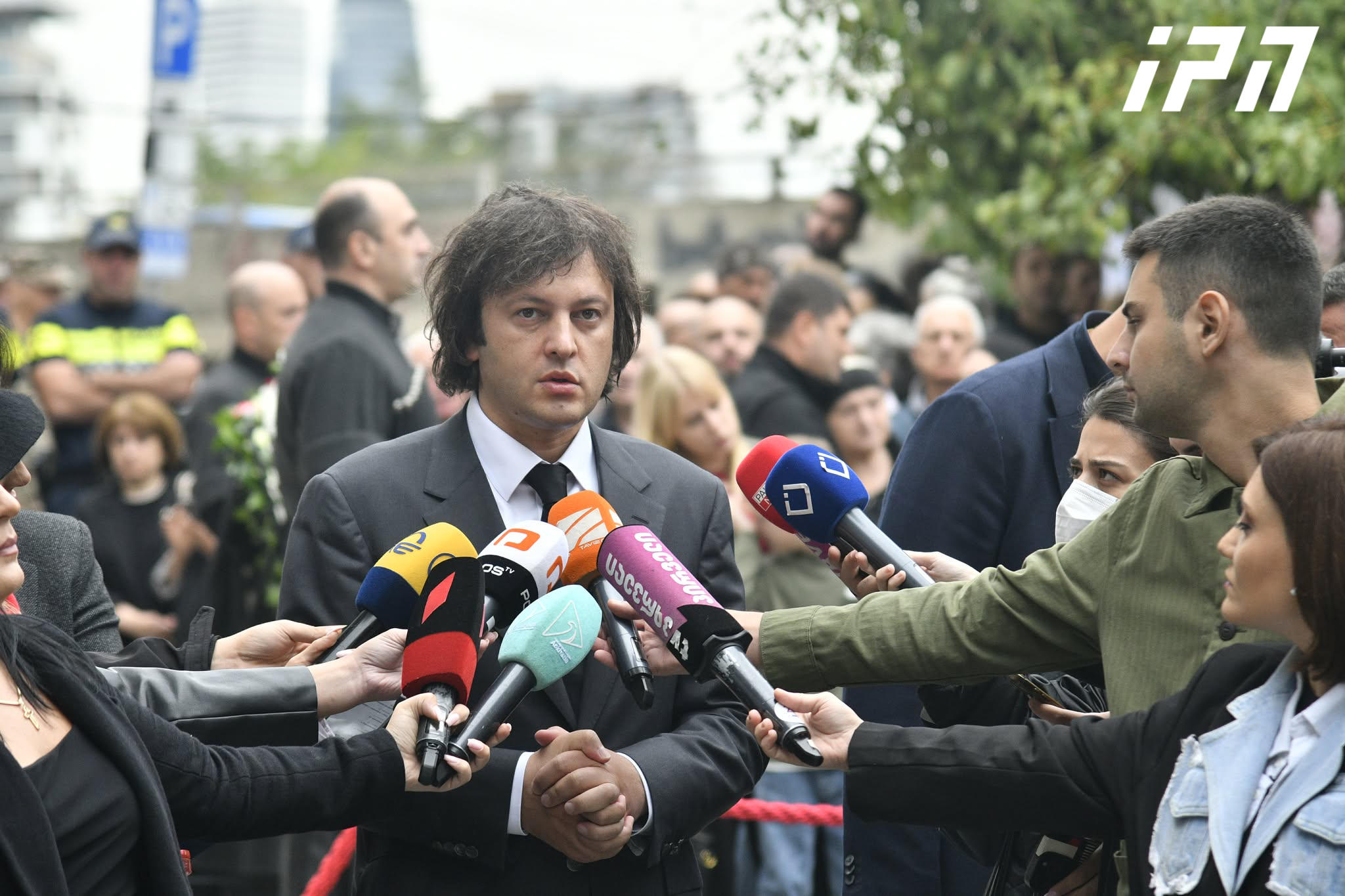 ირაკლი კობახიძე საფრანგეთის პარლამენტში მომზადებულ რეზოლუციის პროექტზე - ეს რეზოლუცია მიანიშნებს იმაზე, რა მძიმე მდგომარეობაა ევროპულ ბიუროკრატიაში, პირდაპირ ტყუილები იწერება ამხელა ქვეყნის პარლამენტის რეზოლუციის პროექტში