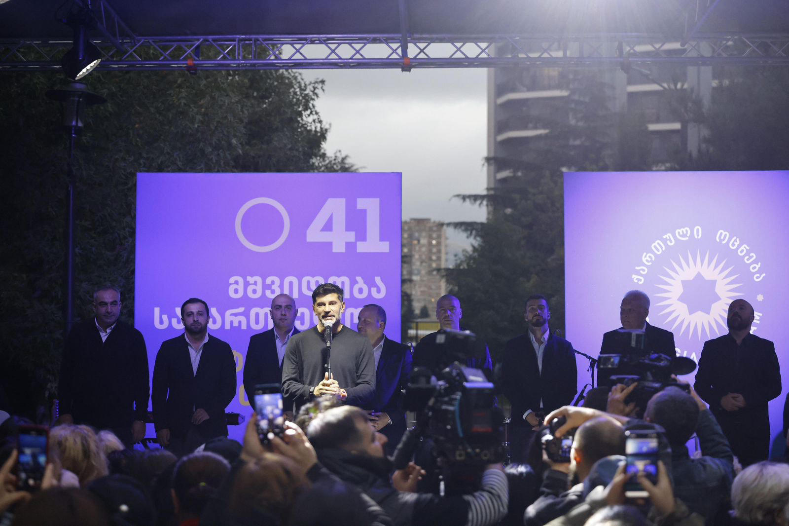 კახა კალაძე - მეგობრებიც გვჭირდება, პარტნიორებიც, მაგრამ არა ისე, რომ დიდმა ქვეყანამ ჩვენ, პატარა ქვეყანას, ზემოდან გვიყუროს - ქვეყანას მართავს მხოლოდ ქართველი ხალხი და არავინ სხვა, ეს უნდა გაიგოს ყველამ