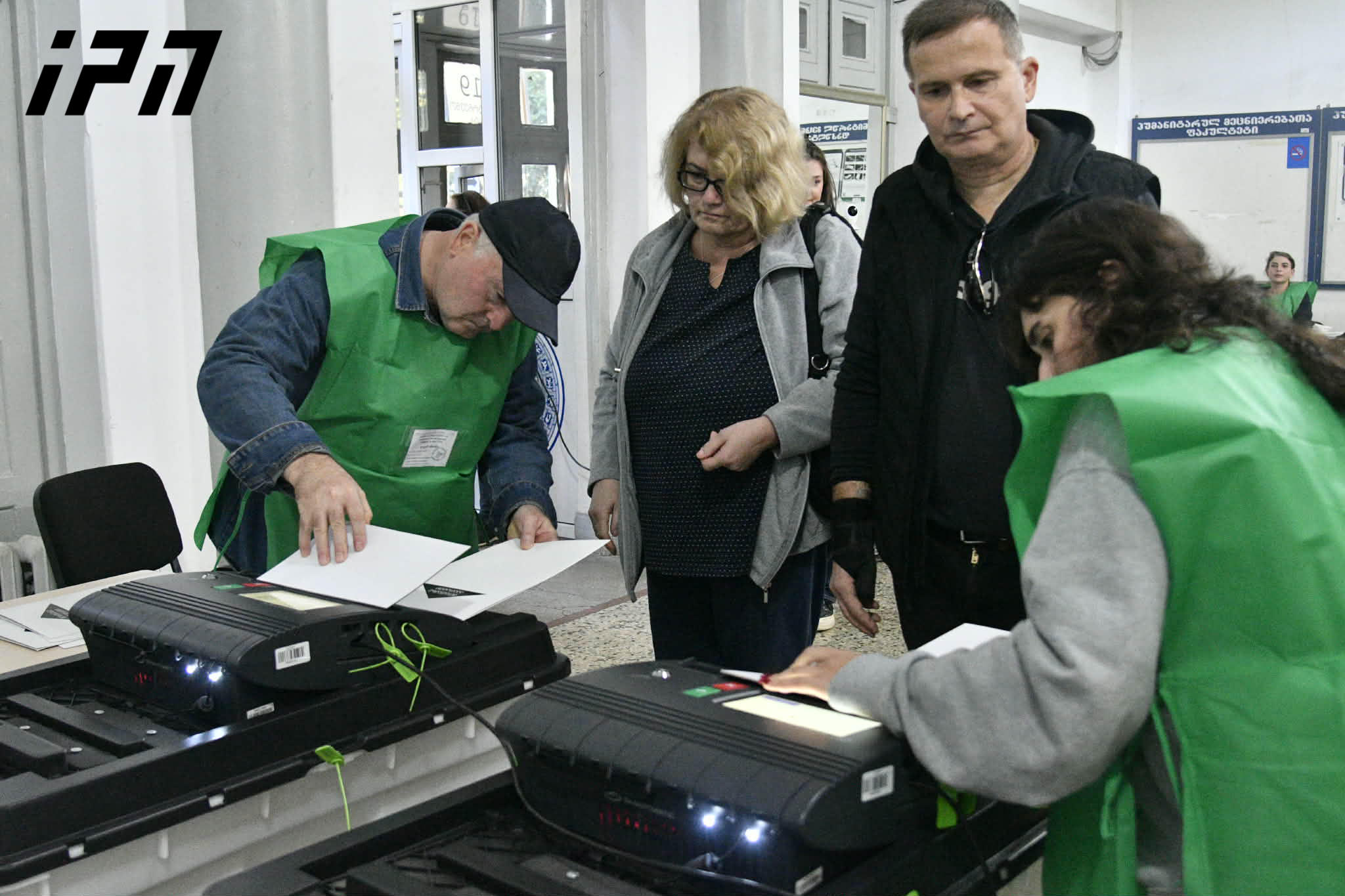 ცესკო - 15:00 საათის მონაცემებით, ქვეყნის მასშტაბით, საარჩევნო უბნებზე 991 651 ადამიანი მივიდა - ამომრჩეველთა აქტივობა 28.22%-ია