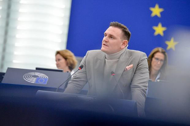 ტომაშ ფროლიხი - გლობალისტები და ევროკავშირი აგრძელებენ საქართველოში პრობლემებისა და თბილისის ქუჩებში ძალადობრივი პროტესტების გაღვივებას