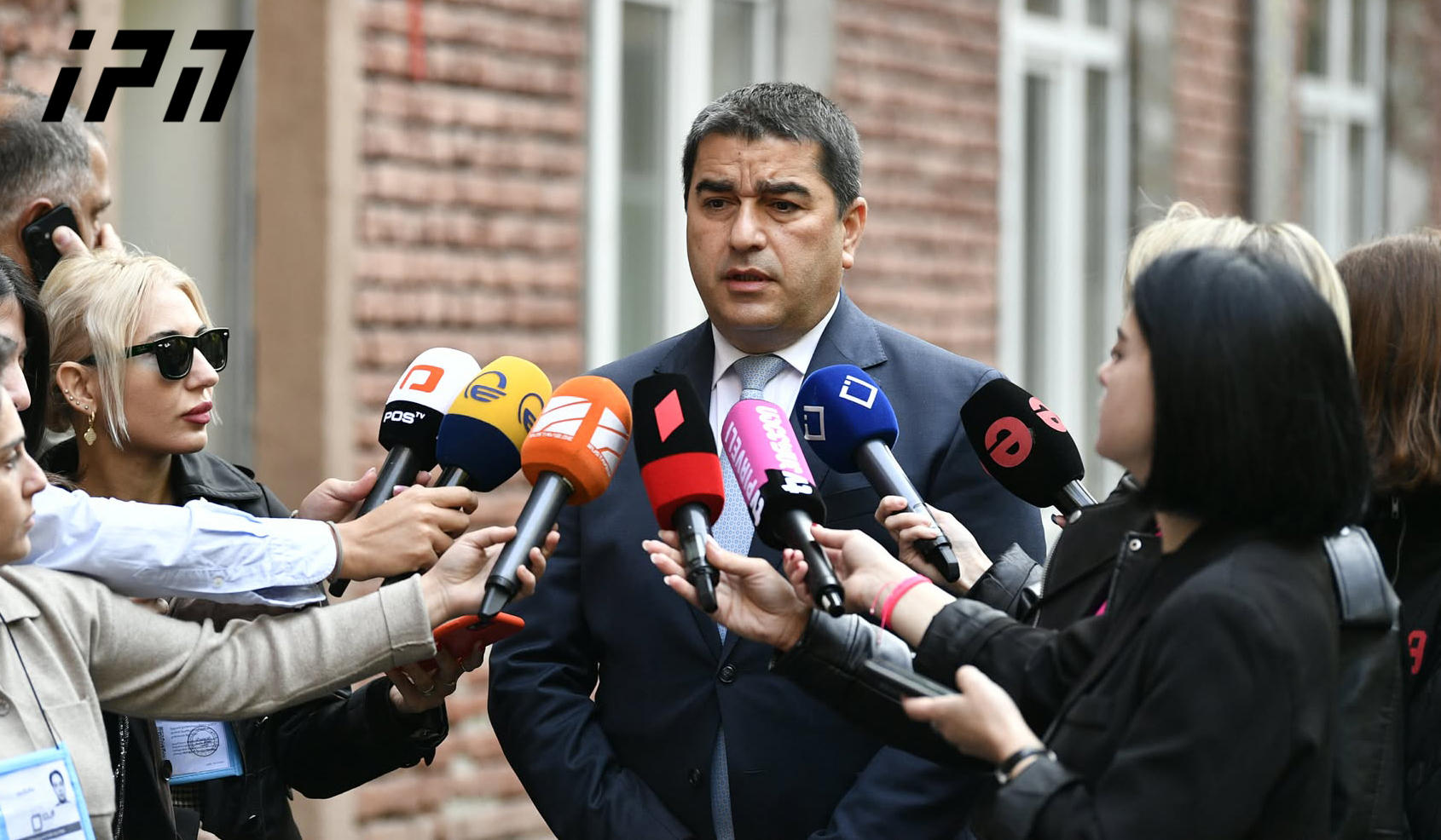 შალვა პაპუაშვილი იგორ ნარმანიაზე - ასეთი ახალგაზრდა და უკვე აფერისტი რომ არის ადამიანი, რა სპექტაკლებიც მან გუშინ დადგა, ეს აჩვენებს რას ნიშნავს „ნაცობა“ - „ნაცობას“ ასაკი არ აქვს