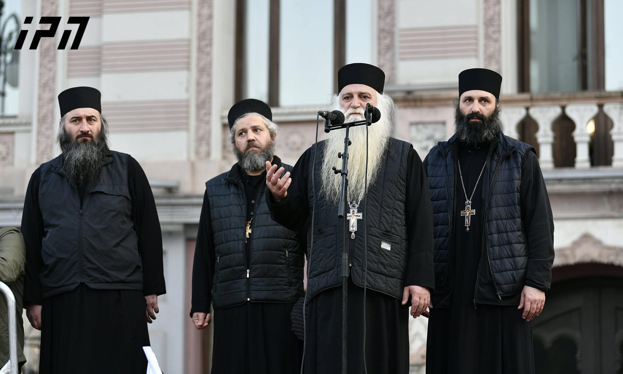 არქიმანდრიტი დოროთე ყურაშვილი - დამოუკიდებლობა კი გვაქვს შენარჩუნებული ფორმალურად, მაგრამ არ ვართ, რადგან დამოუკიდებელი ადამიანები არ გვმართავენ, საქართველო ეკუთვნის ხალხს - ყველას მოვუწოდებ, არ გადადგან ხალხის საწინააღმდეგო ნაბიჯი