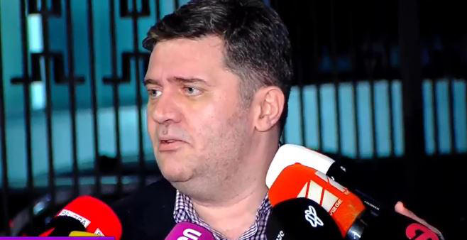 ბაჩო ახალაიას განცხადებით, ცენტრალური კრიმინალური პოლიციის დეპარტამენტში სასწრაფო დახმარების ბრიგადის მისვლა მას არ უკავშირდებოდა