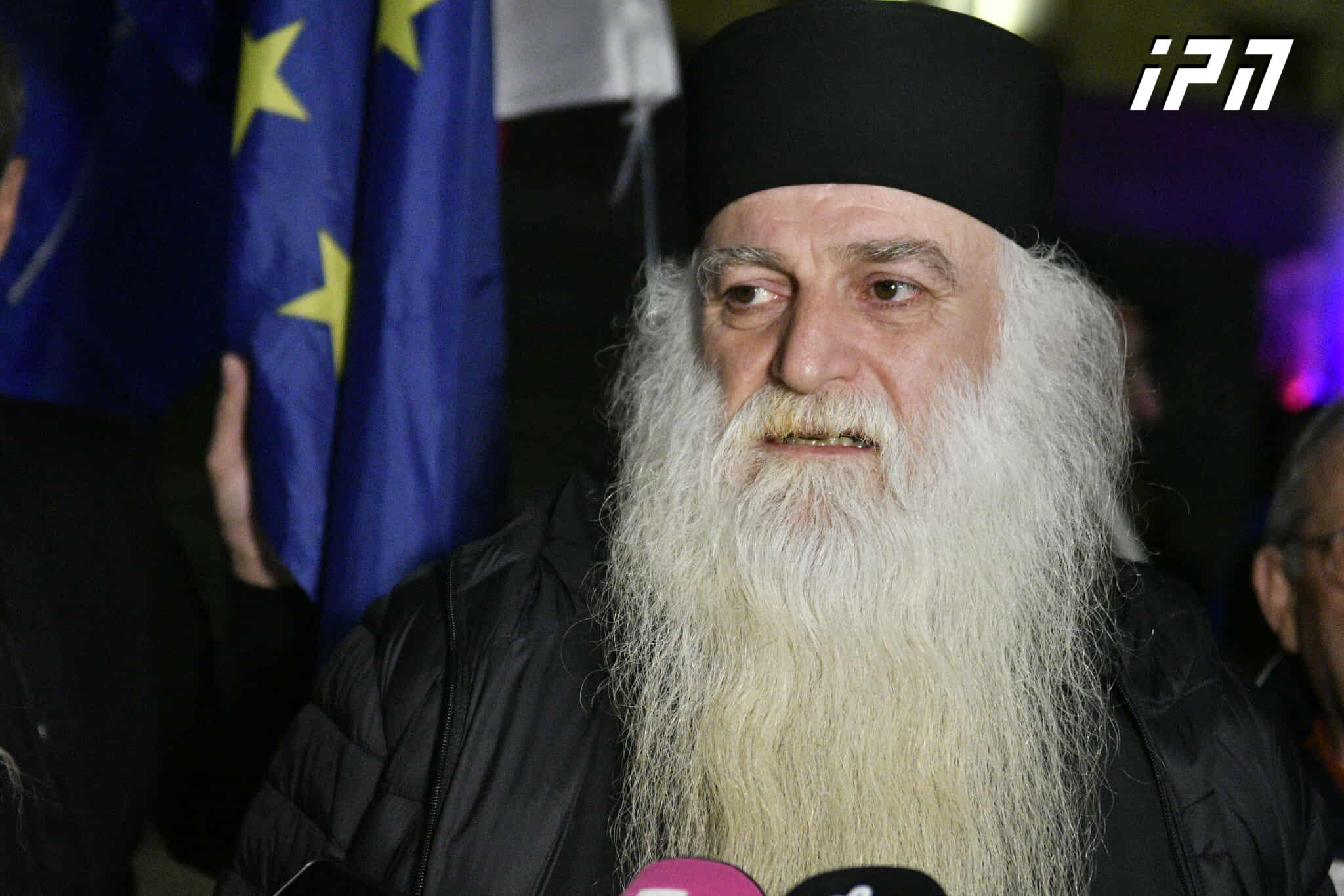 არქიმანდრიტ დოროთე ყურაშვილის განცხადებით, ის საპატრიარქოს კომისიაზე დაიბარეს