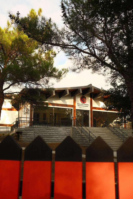 "გოჯუ რიუს" აკადემიის მშენებლობა ლისის ტბის მიმდებარედ, დასრულებულია