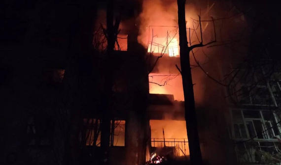 რუსებმა დნეპროპეტროვსკს შეუტიეს, დაშავდა 10 ადამიანი