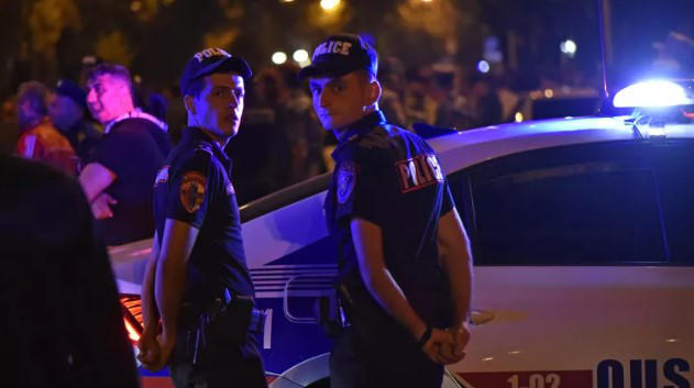 სომხეთის ქალაქ გიუმრის მერის მხარდამჭერ აქციაზე დაკავებული პირების რაოდენობა 33-მდე გაიზარდა