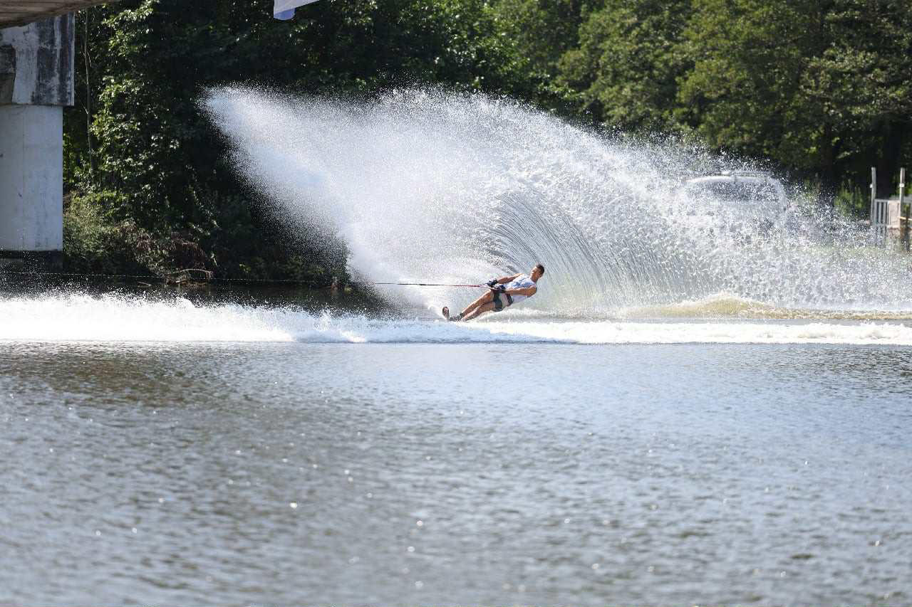 ფოთი ოქროს ტბაზე 25-27 ოქტომბერს საერთაშორისო წყალ-სათხილამურო ტურნირს უმასპინძლებს