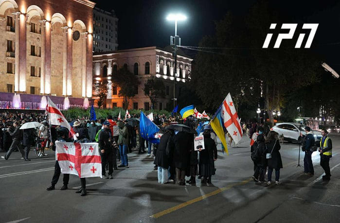 აქციის მონაწილეებმა რუსთაველის გამზირი გადაკეტეს