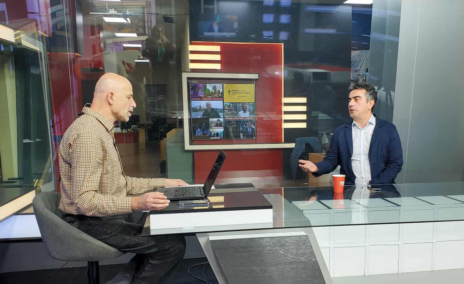 ბაკურ კვაშილავა - გამოვიყენებთ ქვეყნების მაგალითს, რომელთაც დიქტატურის შემდეგ დემოკრატიული მთავრობის ჩამოყალიბება შეძლეს - „თავისუფლების მოედანს“ სურს, იყოს ნაპერწკალი, რომელიც ამ ყველაფერს დაიწყებს