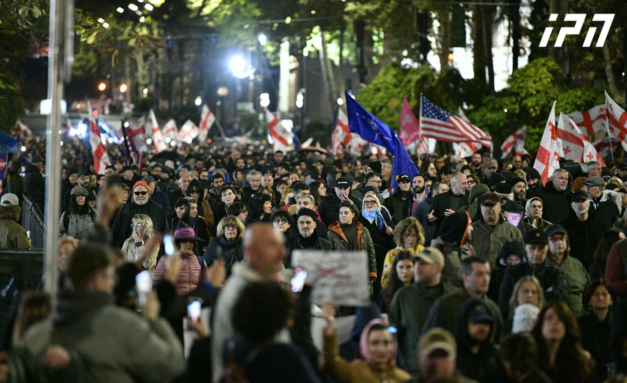 მომიტინგეები აცხადებენ, რომ ირაკლი კობახიძის ინტერპელაციის პარალელურად პარლამენტთან საპროტესტო აქციას გამართავენ