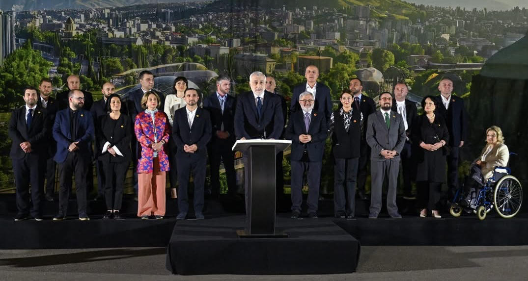 „ძლიერი საქართველო“ - მივმართავთ საერთაშორისო საზოგადოებას, იმოქმედონ მტკიცედ და არ დაუშვან საქართველოში დემოკრატიის საბოლოო დასამარება