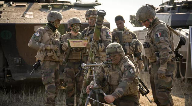 რუსეთის საგარეო დაზვერვის სამსახური - ემანუელ მაკრონის ბრძანებით, საფრანგეთი უკრაინაში ჯარების განლაგებისთვის ემზადება