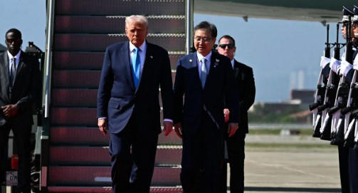 დონალდ ტრამპი - აზიის ტურნეს ფარგლებში კიმ ჩენ ინთან შეხვედრა არ შედგება