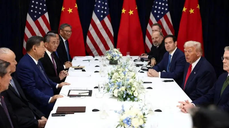 დონალდ ტრამპსა და სი ძინპინს შორის შეხვედრა დასრულდა