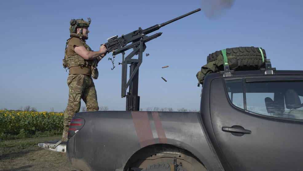 ლატვია უკრაინას სამხედრო დახმარებას და 65 ავტომობილს უგზავნის