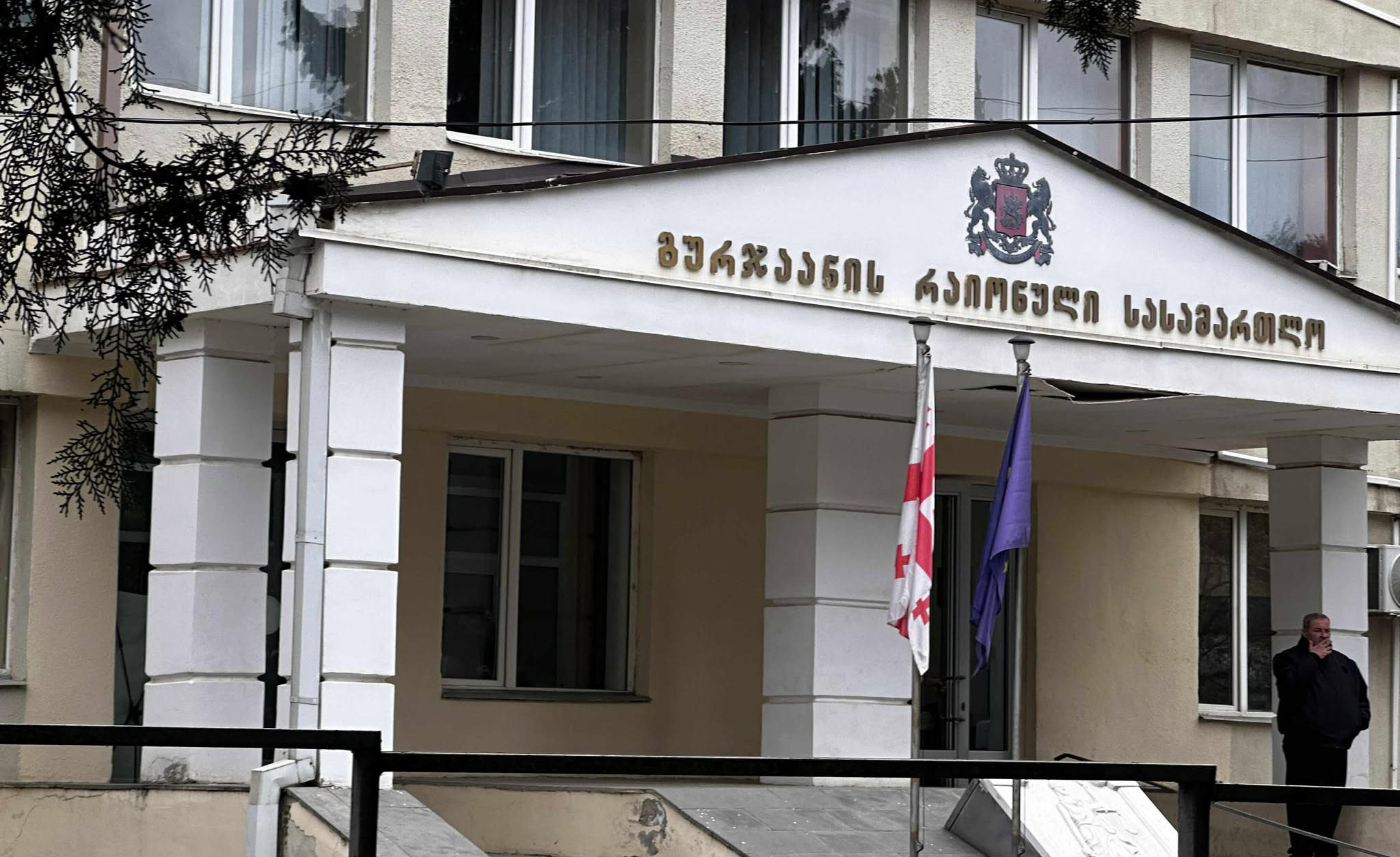 გურჯაანის რაიონულმა სასამართლომ ცხოველების განსაკუთრებული სისასტიკით მოკვლის ფაქტზე დაკავებულს, პატიმრობა შეუფარდა