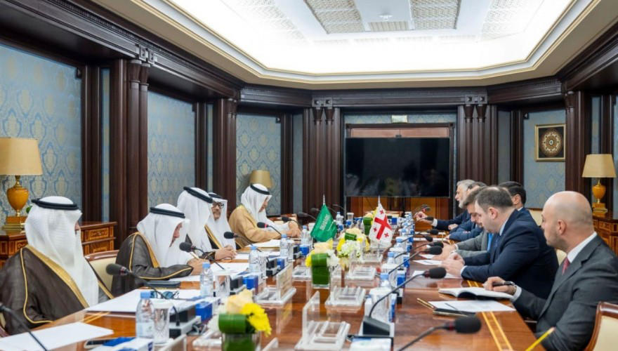 პარლამენტის საგარეო ურთიერთობათა კომიტეტის დელეგაციამ საუდის არაბეთის პარლამენტში შეხვედრები გამართა