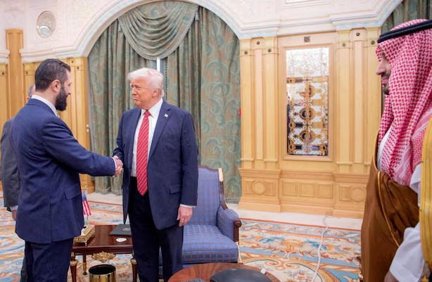 Reuters - აშშ დამასკოში მდებარე ავიაბაზაზე სამხედრო ძალების განლაგებას გეგმავს