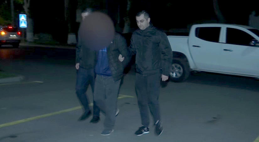 შსს - დაკავებულია პირი, რომელმაც ფიზიკური დაპირისპირების დროს კიბეებზე დაგორების შედეგად გარდაცვლილი ადამიანის ცხედარი კვალის დაფარვის მიზნით საკუთარი სახლის ეზოში დამარხა