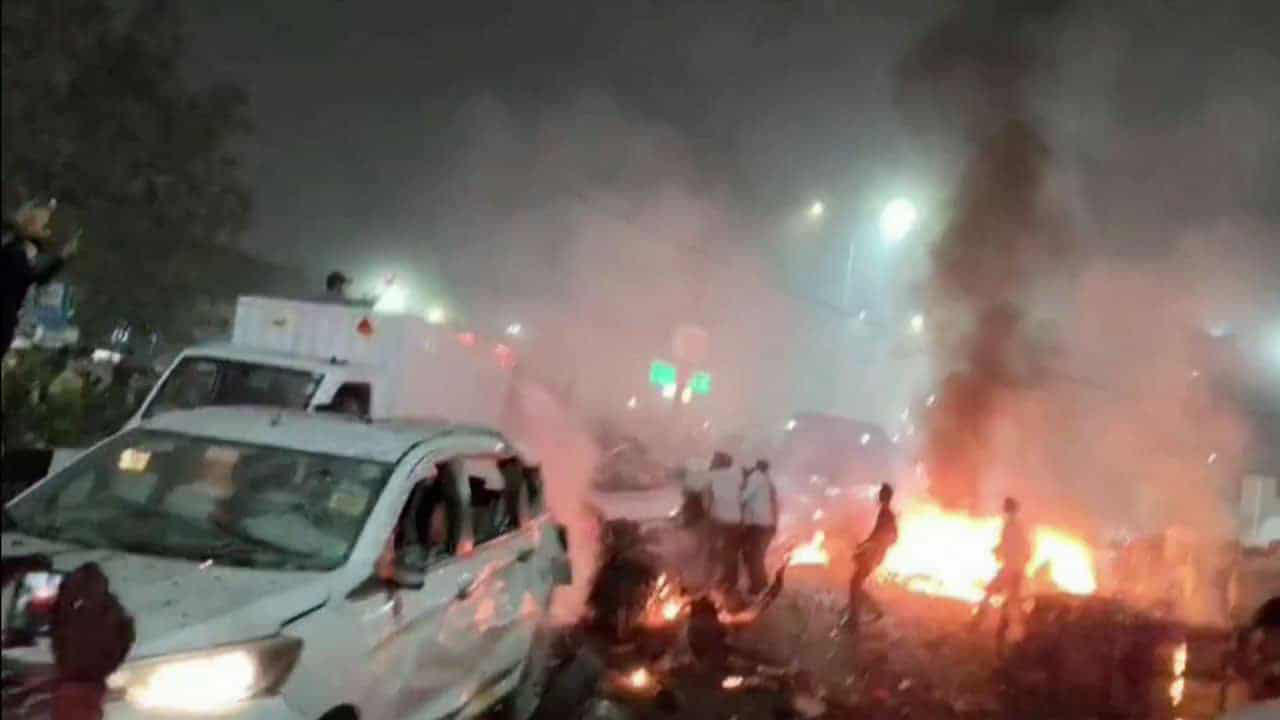 ნიუ-დელიში ავტომობილის აფეთქების შედეგად, 8 ადამიანი დაიღუპა და 24 დაშავდა