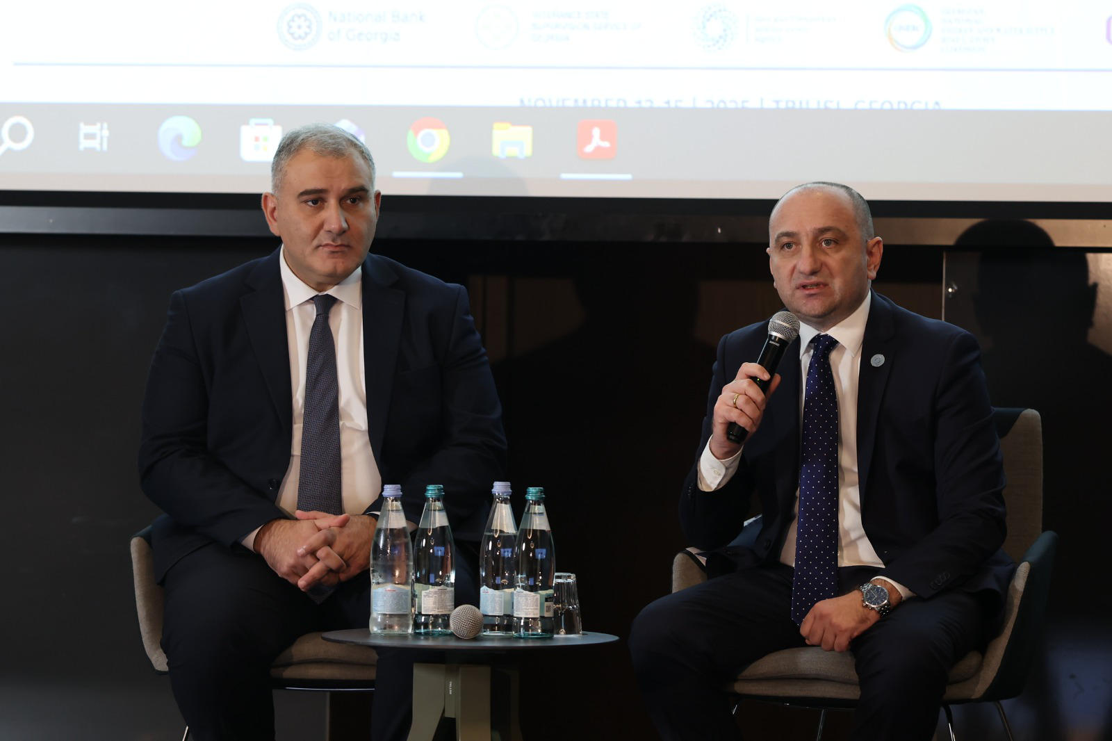 მიხეილ სარჯველაძემ და ირაკლი ლექვინაძემ, დაინტერესებულ პირებთან და სფეროს წარმომადგენლებთან ერთად, ჯანდაცვის სექტორში კონკურენციისა და მომხმარებელთა უფლებების დაცვის მიმდინარე პრაქტიკა და გამოწვევები განიხილეს