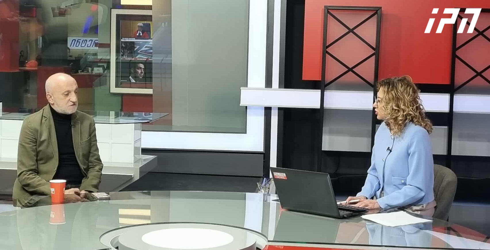 გია ხუხაშვილი - როცა რეჟიმი ასე გიტევს, ის ბოლომდე წავა, გაჩერდება იმ შემთხვევაში, თუ მის ძალადობას დაუპირისპირდება გადაულახავი ძალა, რომელიც მას დააფრთხობს - ძალას ახლა კი ვხედავ, მაგრამ ეს ძალა დაქსაქსულია