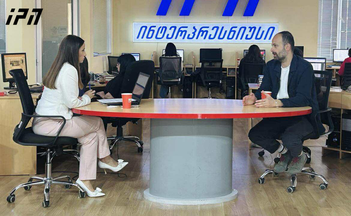 ვახუშტი მენაბდე - არაგონივრულია მოთხოვნა, მილიონამდე მოქალაქე დაავალდებულო, არჩევნებისთვის საქართველოში ჩამოვიდეს და ისევ უკან გაბრუნდეს - მიზეზია გაანეიტრალონ ამომრჩევლები, რომელზეც ვერ ზემოქმედებს დაშინება, მანიპულაცია, შეპირება თუ ირიბი მოსყიდვა